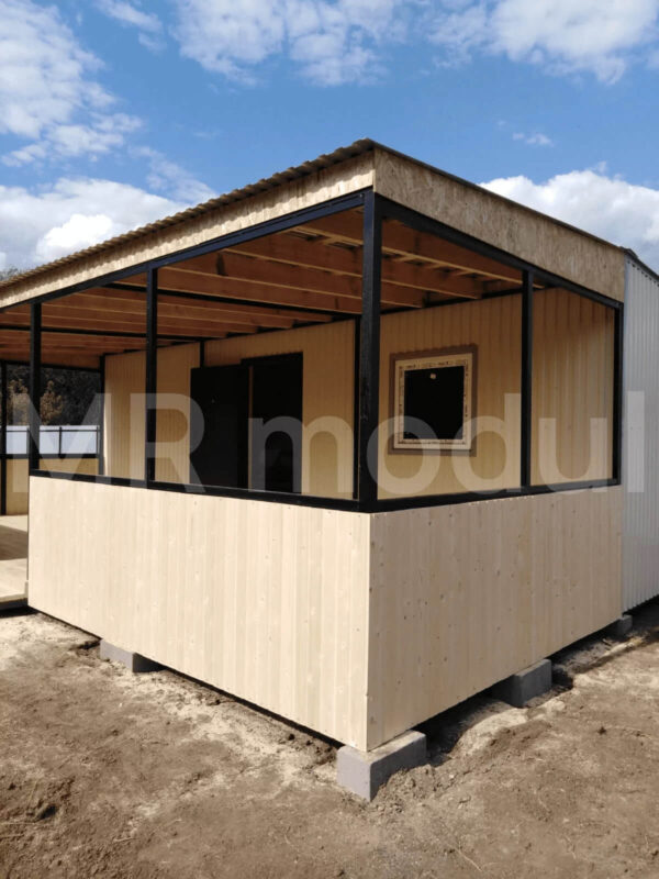 Загородный каркасный дом с верандой, дачный дом с верандой