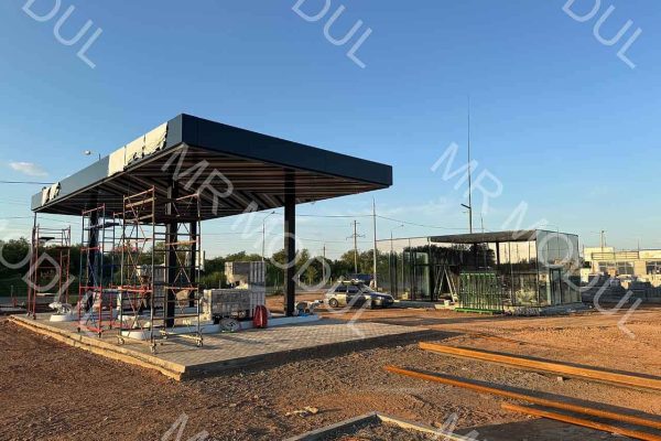 Быстровозводимое здание АЗС с панорамным остеклением вид 8 процесс сборки артикул 600150