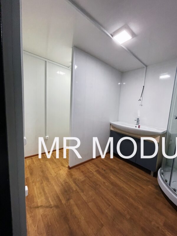 Блок контейнер (бытовка) 2-0373